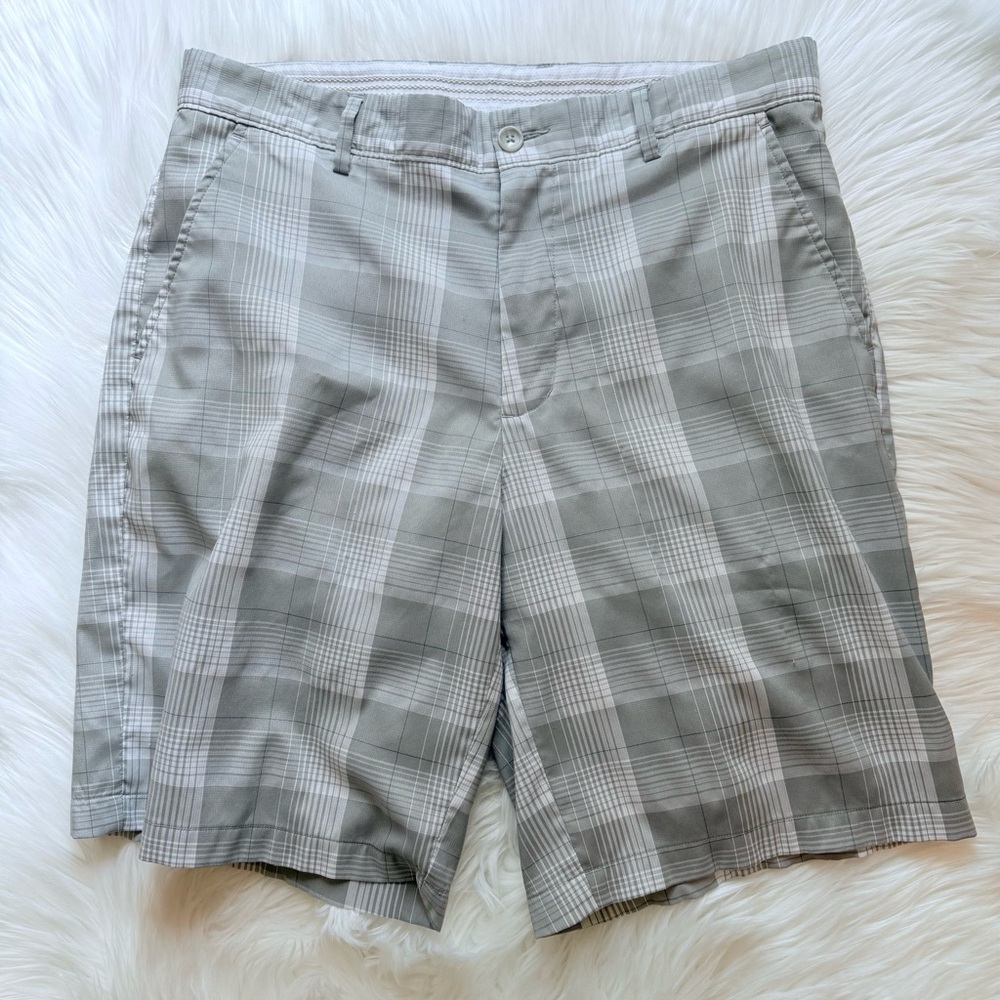 Greg Norman Collection Flat Front Gray Plaid Shorts for Golf